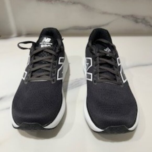 Mens New Balance Shoes - Style 880 - Size 9M - Picture 2 of 4